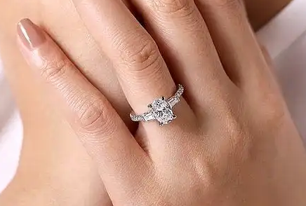 White Gold Ring Small